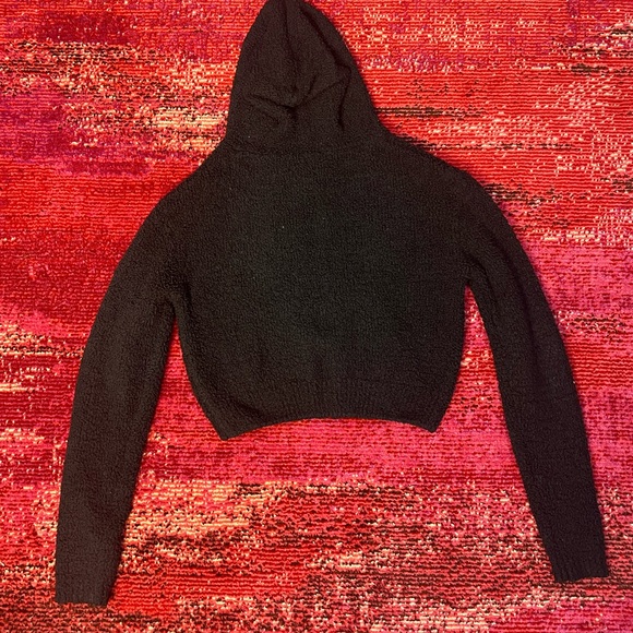 SKIMS Cozy Knit Zip Up Cropped Hoodie, ONYX, XXS-XS - Picture 2 of 3